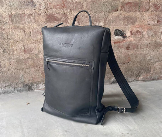 Laptop backpack - full size