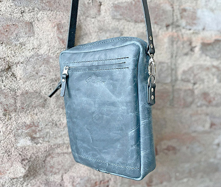 Crossbody sling